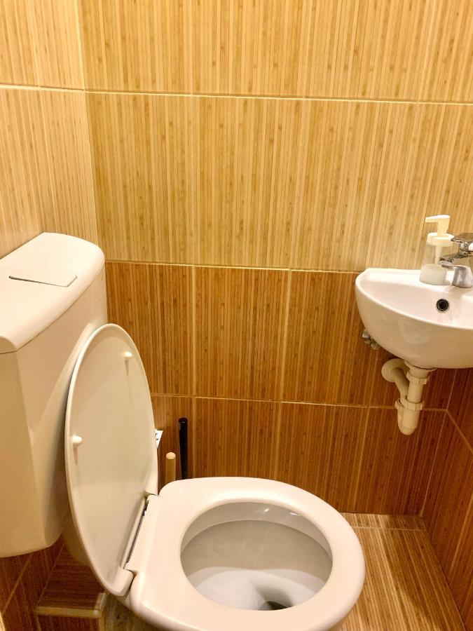 Jazzy Vibes Parliament Rooms And Ensuites Βουδαπέστη Εξωτερικό φωτογραφία